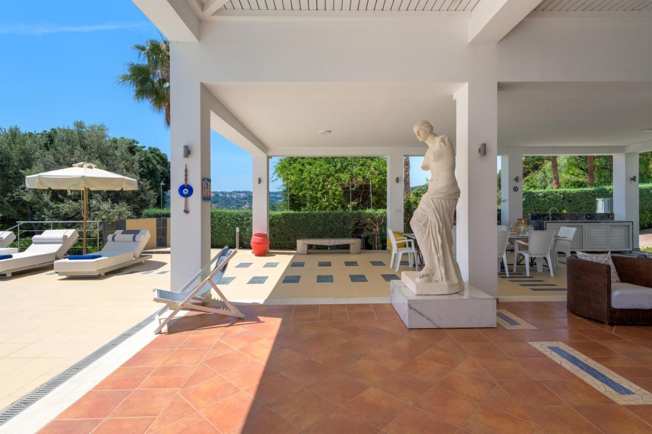 Grande Dame Villa Of Rhodes Asgourou Exterior foto