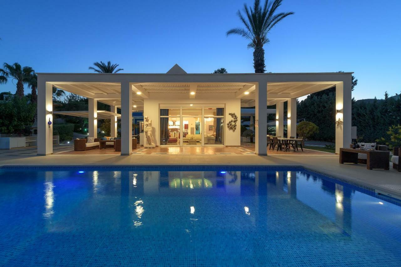 Grande Dame Villa Of Rhodes Asgourou Exterior foto